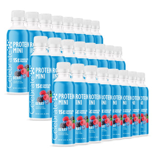 Più bottiglie di Celebrate Proteine Mini Berry su sfondo bianco